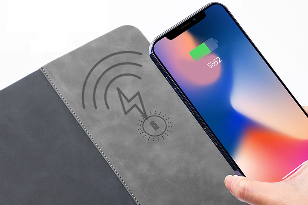 5816 - 15W Kablosuz Hızlı Şarj Özellikli Deri Mouse Pad - Görsel 6